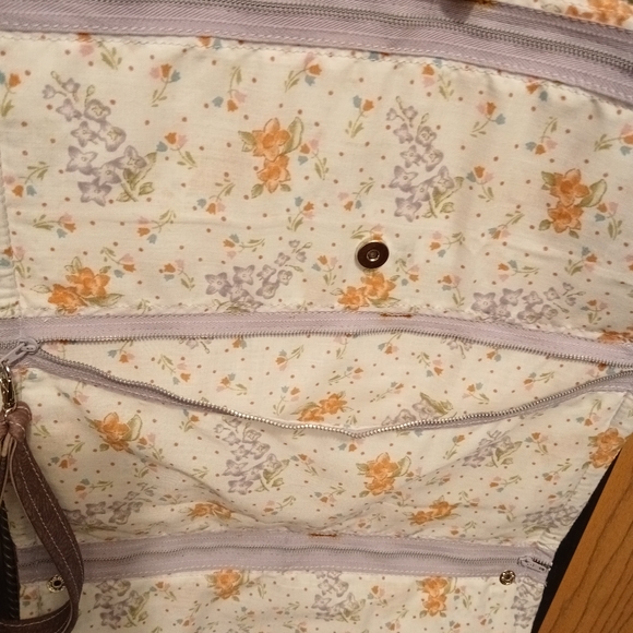 New Southwestern Tooled Vinyl Clutch Travel Hanging makeup bag Mauve Wristlet - Picture 9 of 12